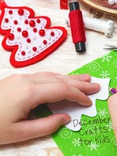 December Crafts for Kids - ThatKidsCraftSite.com
