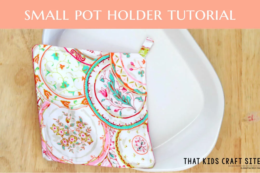 Easy DIY Pot Holders Tutorial for Tweens and Teens - That Kids' Craft Site