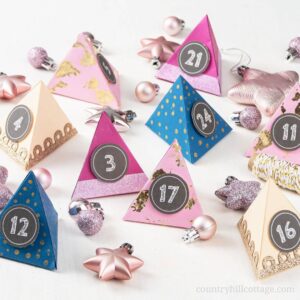 Homemade Christmas Advent Calendars for Kids - That Kids' Craft Site